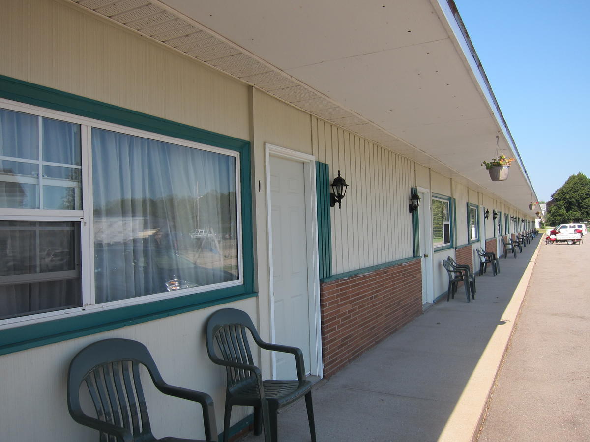 Fundy Spray Motel Middleton Esterno foto